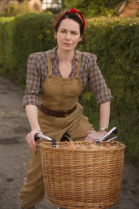 HOME FIRES EPISODE 4 Pictured:CLARE CALBRAITH as Steph Farrow. This image is the copyright of ITV and must only be used in relation the HOME FIRES on ITV.